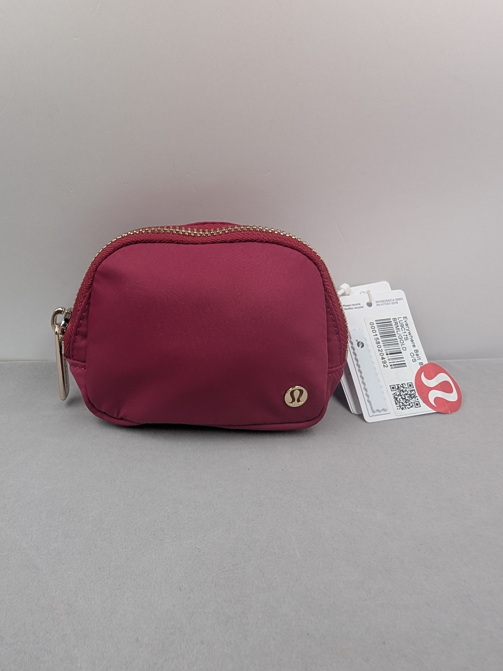 Lululemon Everywhere Belt Bag Nano Berry Rumble Gold NWT | 1202